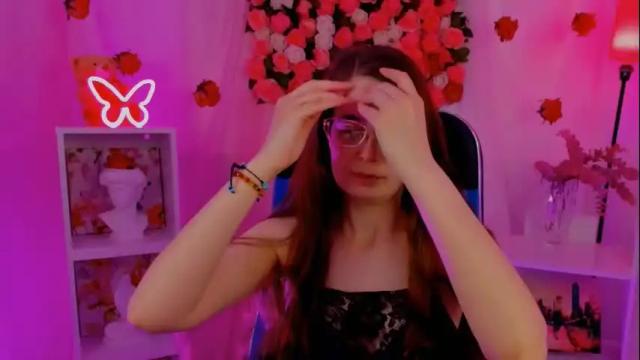 Image 2 of bellatrixllestrange Stream on Chaturbate on 2 months ago