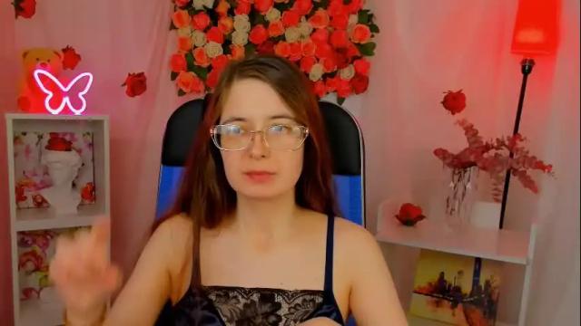 Image 2 of bellatrixllestrange Stream on Chaturbate on 2 months ago