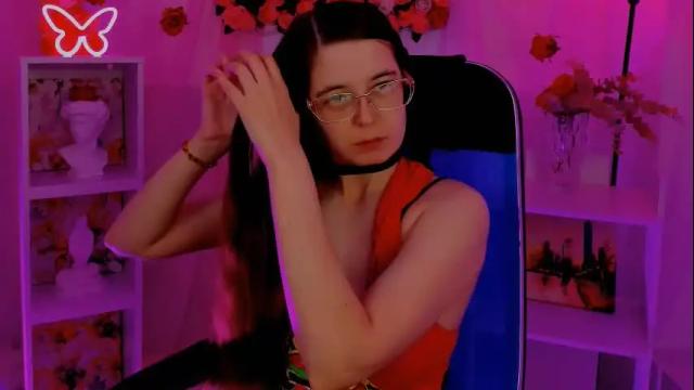 Image 4 of bellatrixllestrange Stream on Chaturbate on 2 months ago
