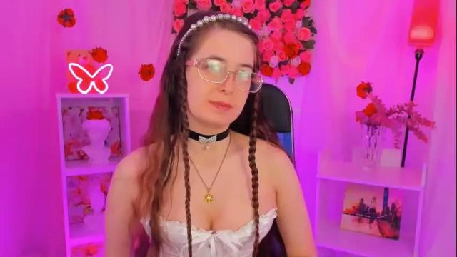 Image 4 of bellatrixllestrange Stream on Chaturbate on 2 months ago