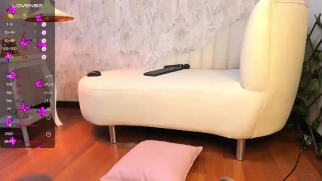 Image 11 of bellattrix_ Stream on Chaturbate on 22 months ago
