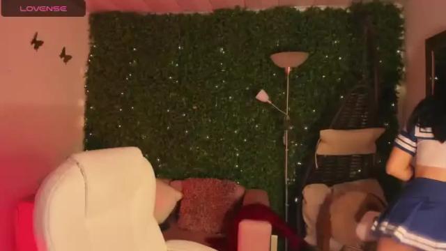 Image 7 of bellattrix_ Stream on Chaturbate on 21 months ago