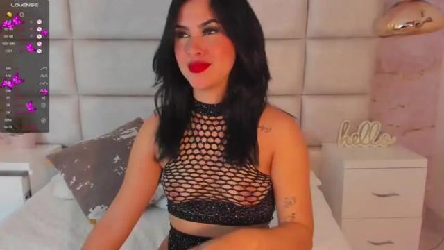 Image 11 of bellattrix_ Stream on Chaturbate on 21 months ago