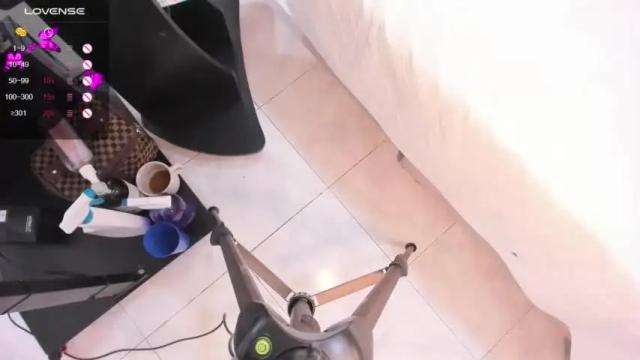 Image 10 of bellattrix_ Stream on Chaturbate on 21 months ago