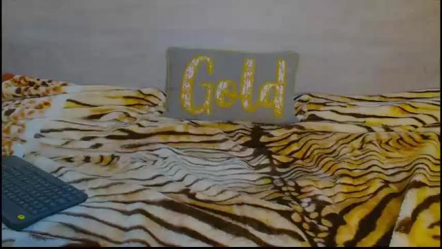 Image 11 of bellatuabrunette Stream on Chaturbate on 24 months ago