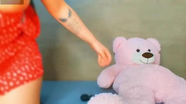 Image 2 of bellatuabrunette Stream on Chaturbate on 22 months ago