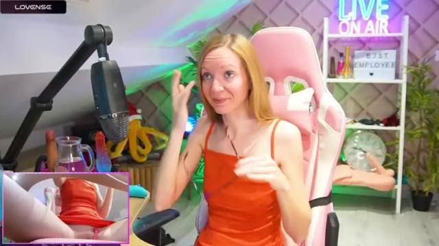 Image 7 of belle_alice Stream on Chaturbate on 15 months ago