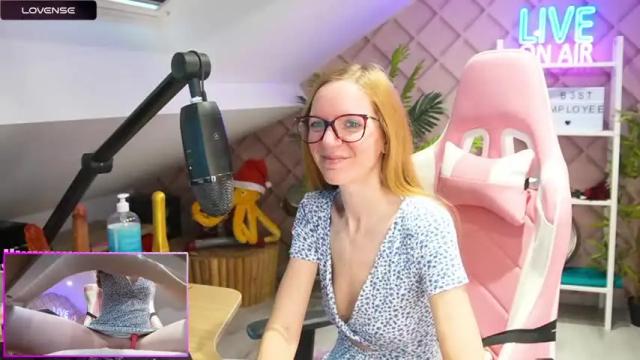 Image 7 of belle_alice Stream on Chaturbate on 15 months ago