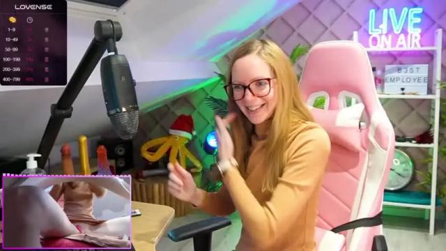 Image 2 of belle_alice Stream on Chaturbate on 15 months ago