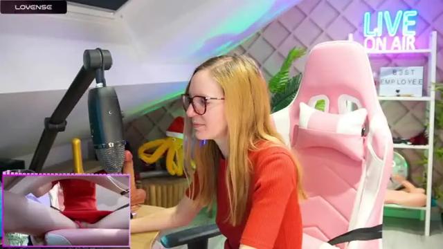 Image 4 of belle_alice Stream on Chaturbate on 14 months ago