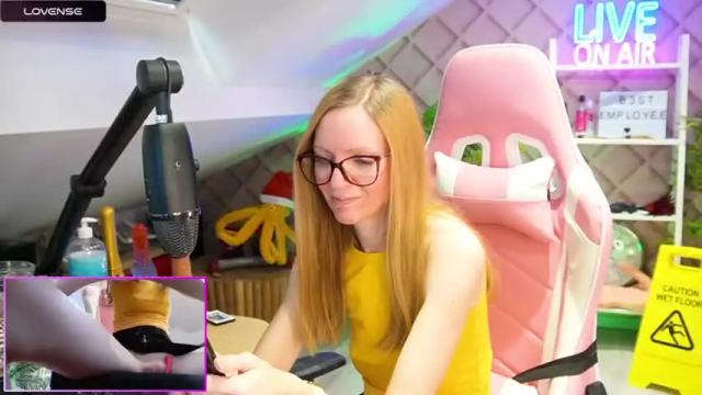 Image 11 of belle_alice Stream on Chaturbate on 14 months ago