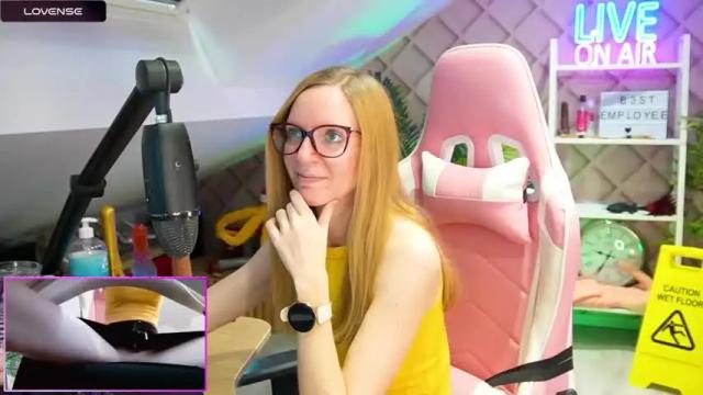 Thumbnail 2, belle_alice's Stream at Chaturbate, 14 months ago