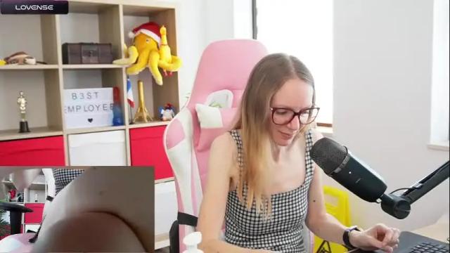 Image 10 of belle_alice Stream on Chaturbate on 24 days ago