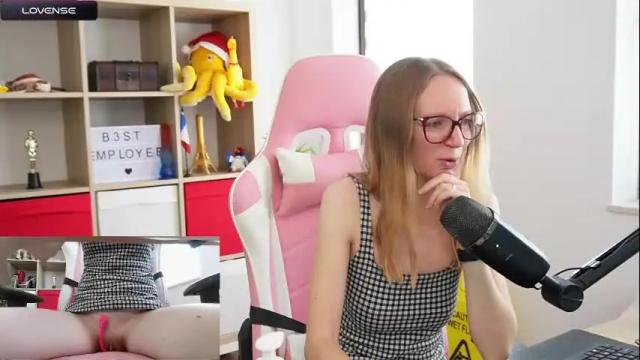 Image 12 of belle_alice Stream on Chaturbate on 24 days ago