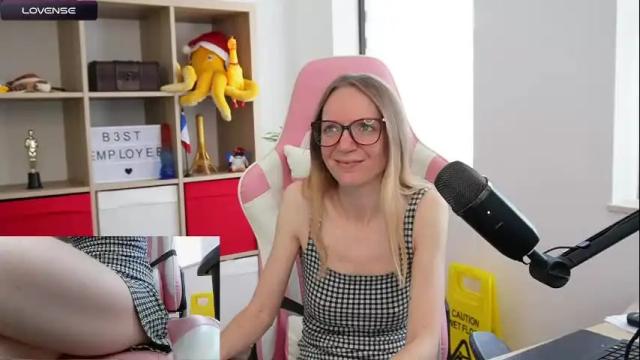 Image 8 of belle_alice Stream on Chaturbate on 24 days ago