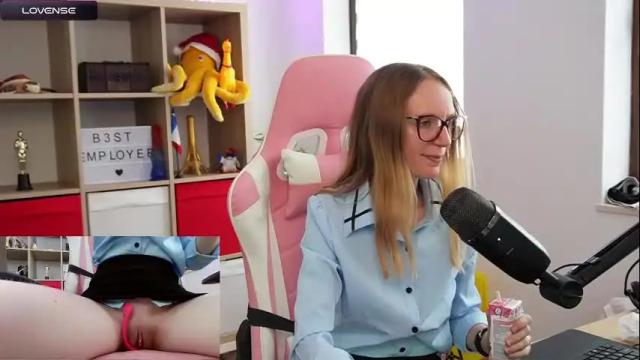 Image 4 of belle_alice Stream on Chaturbate on 22 days ago