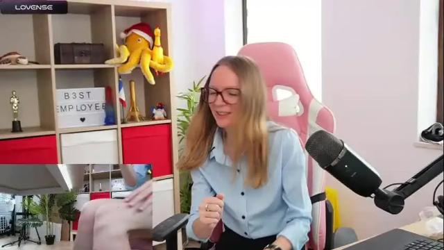 Image 6 of belle_alice Stream on Chaturbate on 22 days ago