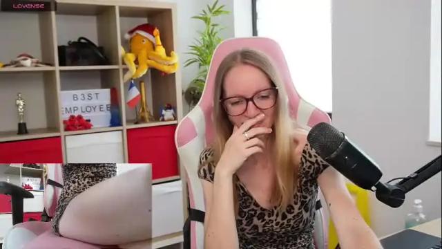 Image 7 of belle_alice Stream on Chaturbate on 4 months ago