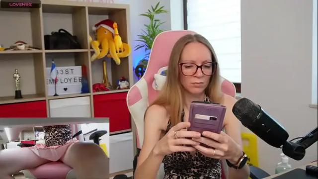 Thumbnail 1, belle_alice's Stream at Chaturbate, 4 months ago