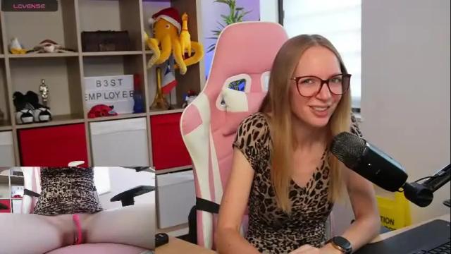 Image 11 of belle_alice Stream on Chaturbate on 3 months ago