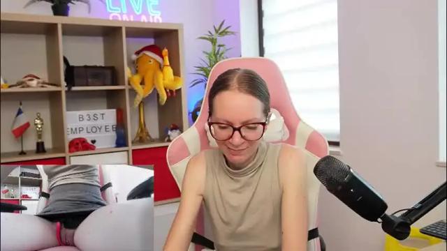 Image 10 of belle_alice Stream on Chaturbate on 2 months ago