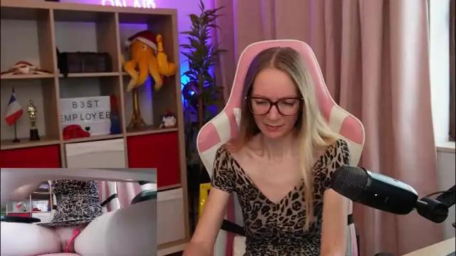 Image 4 of belle_alice Stream on Chaturbate on 2 months ago
