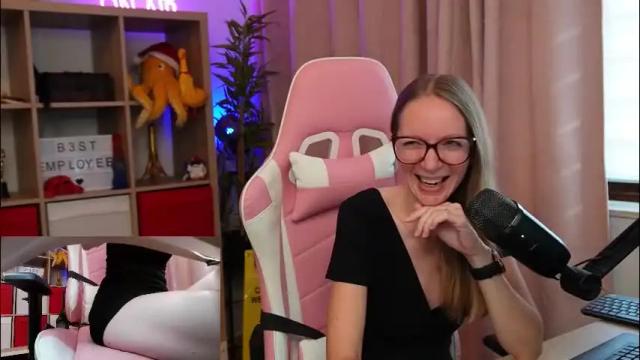 Image 10 of belle_alice Stream on Chaturbate on 2 months ago