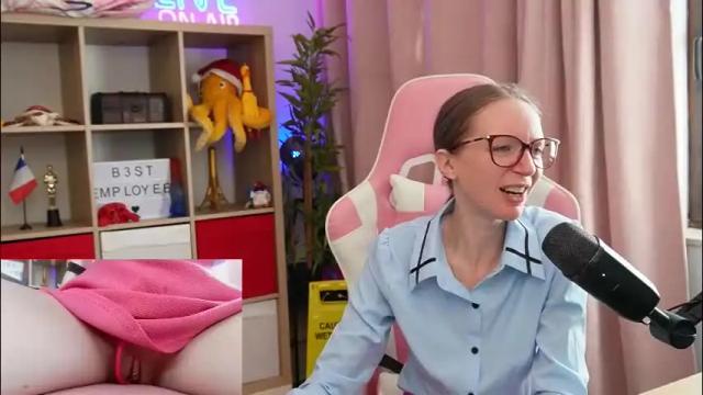 Image 3 of belle_alice Stream on Chaturbate on 2 months ago