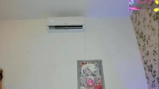 Image 10 of belle_hallle Stream on Chaturbate on 6 months ago