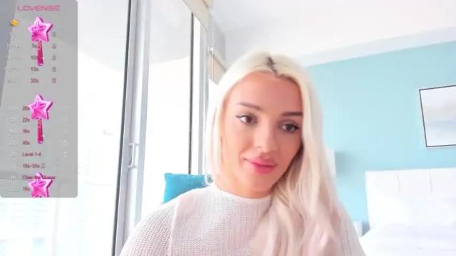 Image 2 of belle_kim Stream on Chaturbate on 12 months ago