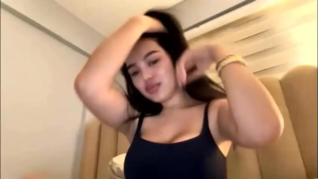 Image 12 of belle_moonlight Stream on Chaturbate on 1 month ago