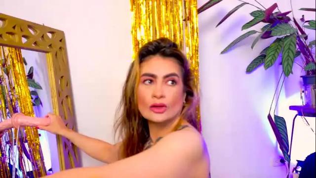 Image 2 of belle_seduction Stream on Chaturbate on 17 days ago