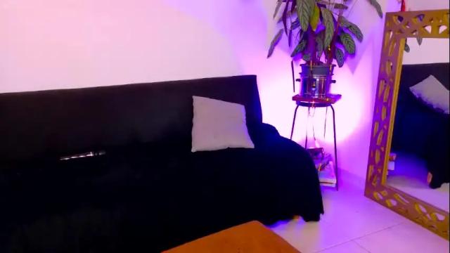Image 12 of belle_seduction Stream on Chaturbate on 2 months ago