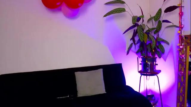Image 7 of belle_seduction Stream on Chaturbate on 2 months ago