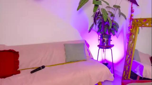 Image 12 of belle_seduction Stream on Chaturbate on 1 month ago
