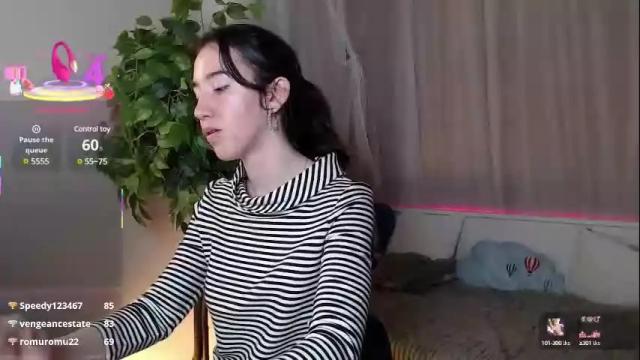 Image 2 of belle_via Stream on Chaturbate on 2 months ago