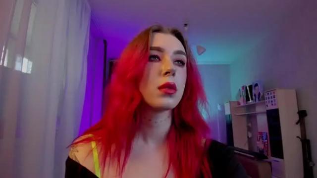 Image 2 of bellestein Stream on Chaturbate on 13 months ago
