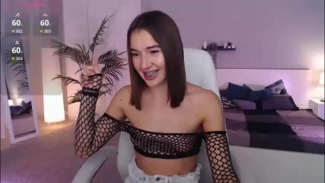 Image 6 of bellla_haddid Stream on Chaturbate on 1 month ago