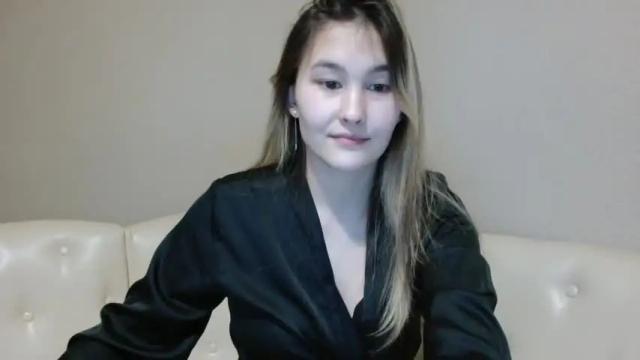 Image 4 of bellxlove Stream on Chaturbate on 19 months ago