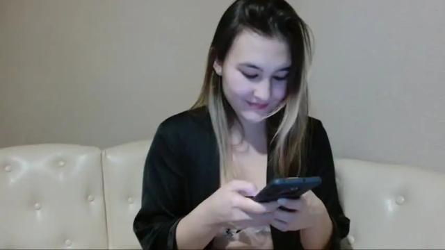 Image 11 of bellxlove Stream on Chaturbate on 16 months ago