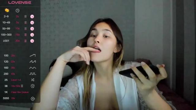 Image 4 of bellxlove Stream on Chaturbate on 9 months ago