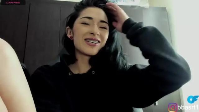 Image 7 of belyswitch Stream on Chaturbate on 13 months ago