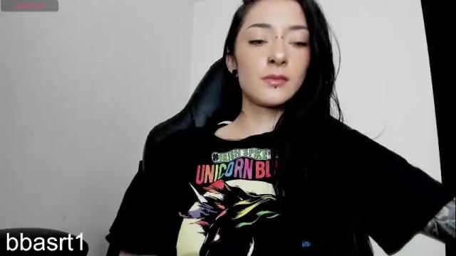 Image 12 of belyswitch Stream on Chaturbate on 25 days ago