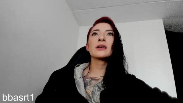 Image 4 of belyswitch Stream on Chaturbate on 16 days ago