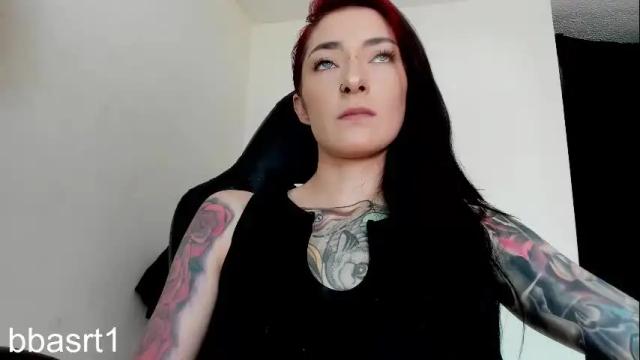 Image 2 of belyswitch Stream on Chaturbate on 11 days ago