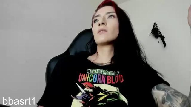 Image 12 of belyswitch Stream on Chaturbate on 8 days ago