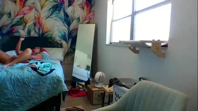 Image 12 of bendybecky69 Stream on Chaturbate on 1 month ago