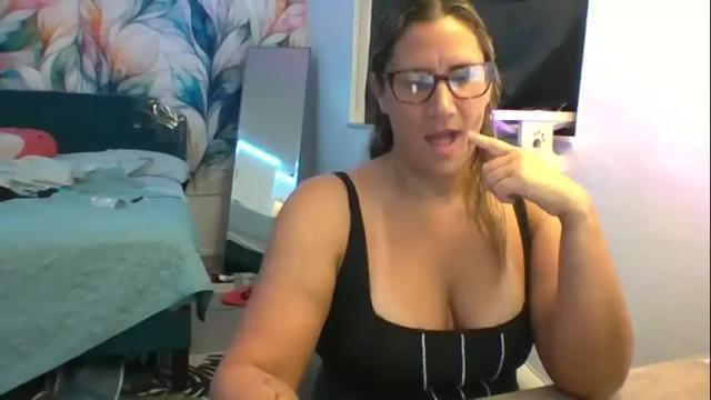 Image 11 of bendybecky69 Stream on Chaturbate on 1 month ago