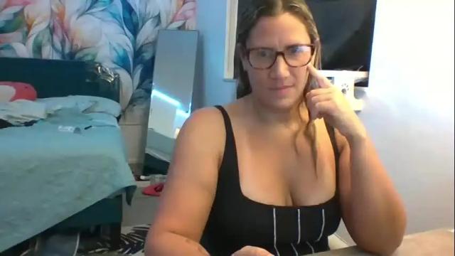 Image 12 of bendybecky69 Stream on Chaturbate on 1 month ago