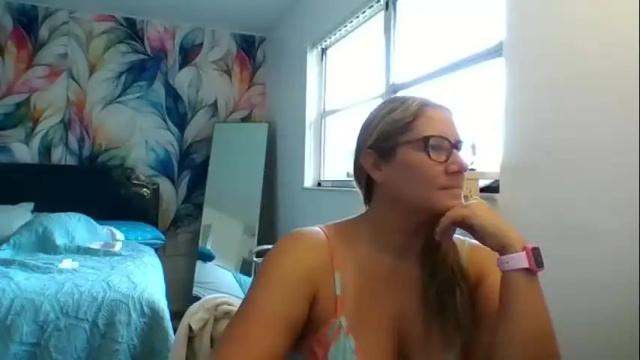 Thumbnail 1, bendybecky69's Stream at Chaturbate, 1 day ago